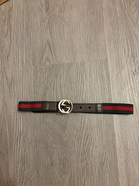 Kids Gucci Green and Red Web Stripe Belt with Gold Double G Buckle